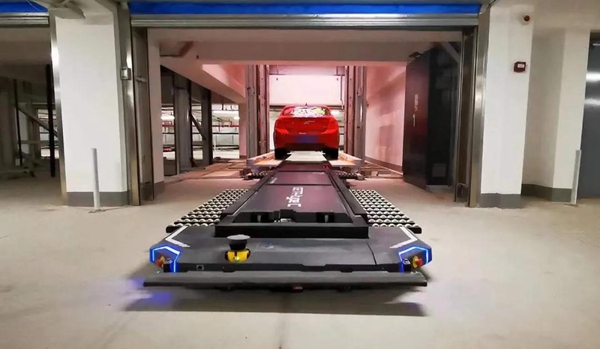 parking robot.jpg