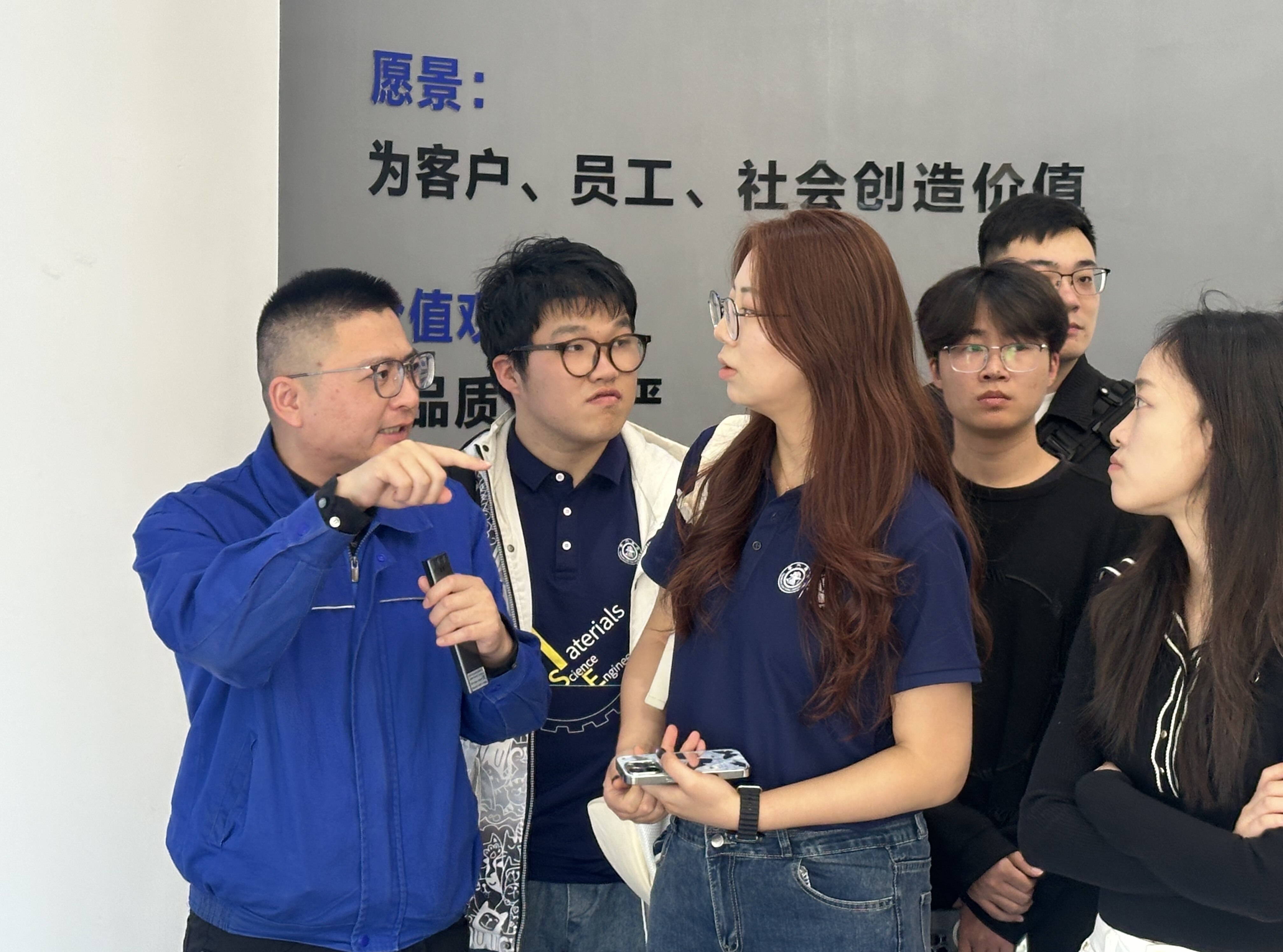 1744958237006086101.jpg 1744958237006086101.jpg