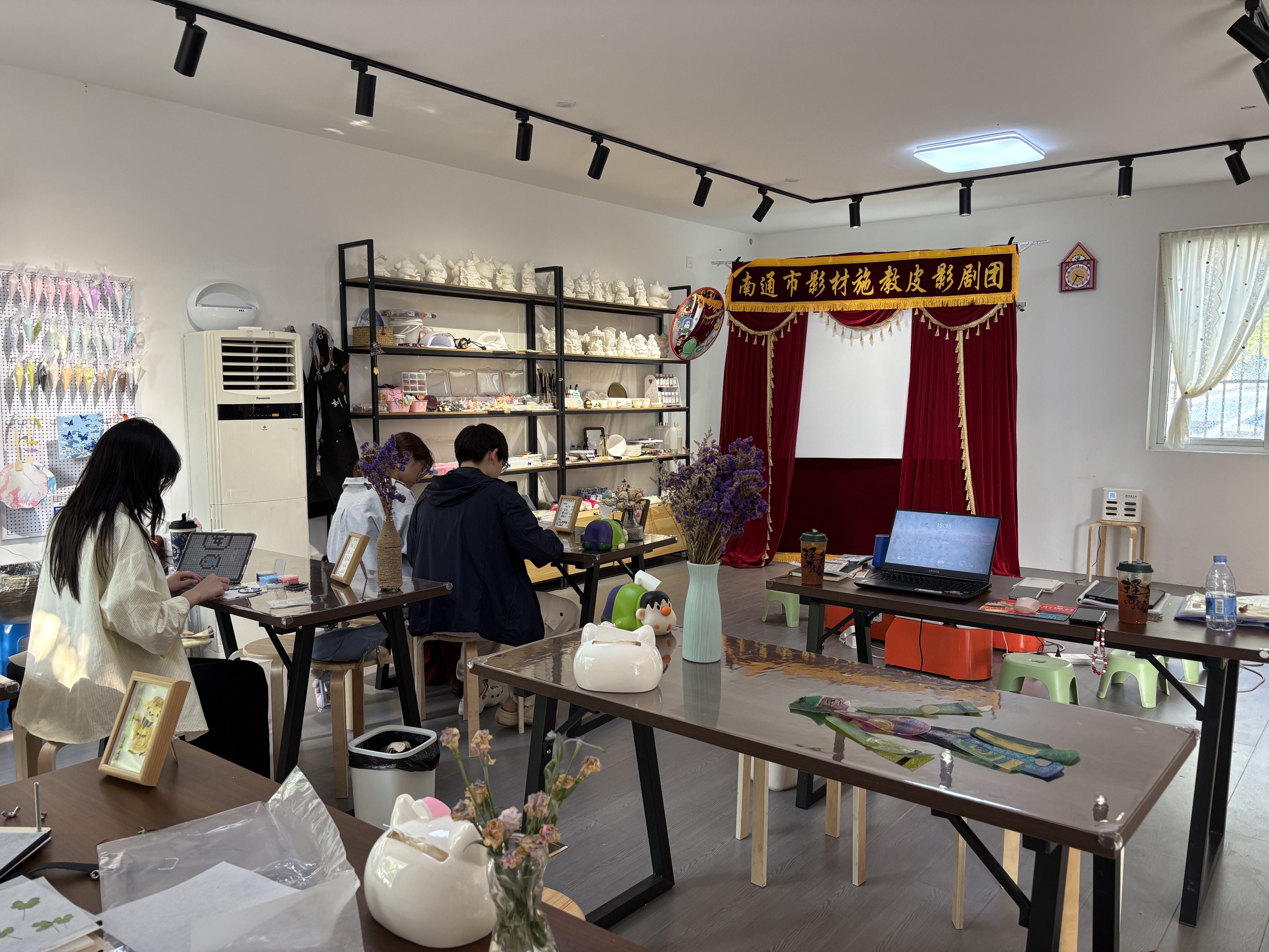 1758022439240034893.jpg 1758022439240034893.jpg