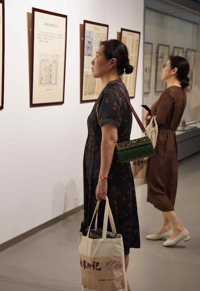 1760595743202029731.jpeg 68ef45d1a31017a872259fdd.jpeg