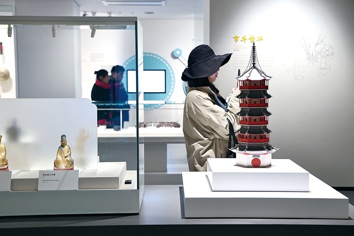 1767756922210078154.jpg 7.jpg