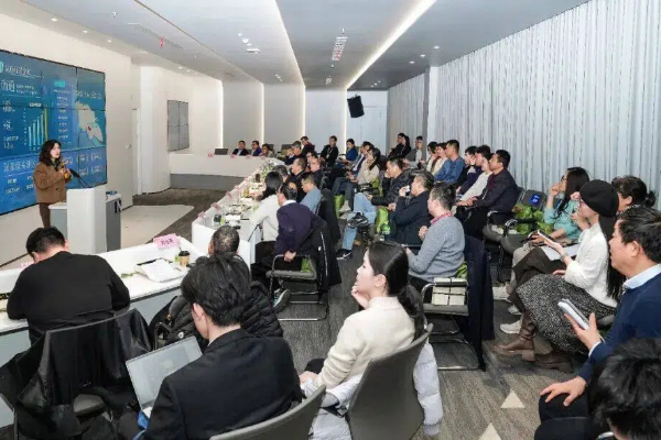 1768905535344031132.jpg nhiz 1 600.jpg