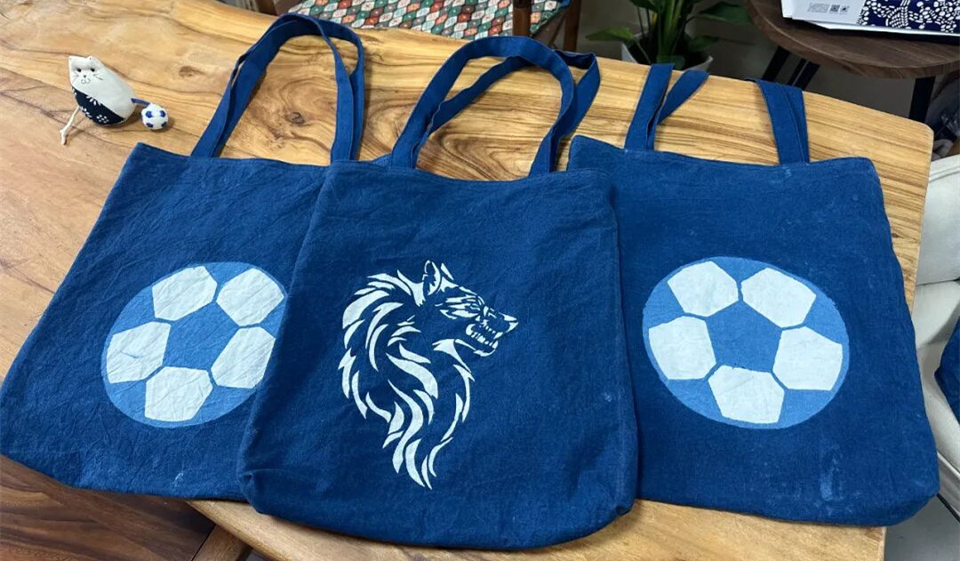 Tongzhou's blue calico gets creative kick with football-inspired designs