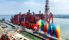 Deep-sea industry booms in Nantong‌ 