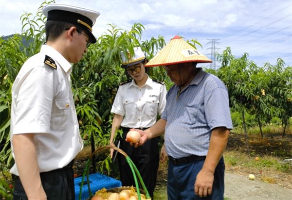 Ningbo peaches enter European market