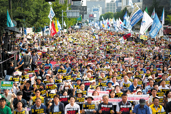 Global lens: Nuke-tainted water fuels anger