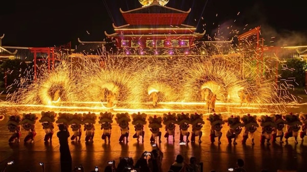 Ningbo receives record number of visitors over Spring Festival holiday