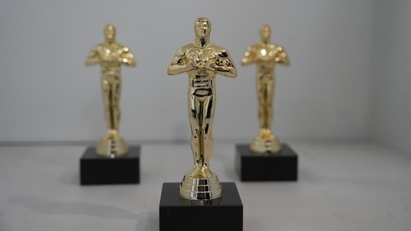 World's only authorized Oscar figurines made in Ningbo