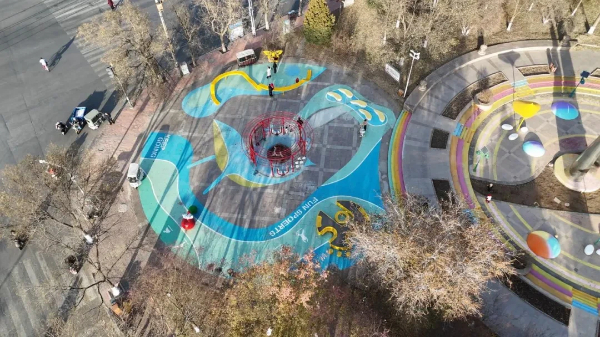 1764148808368076011.jpg 玩54645765.jpg