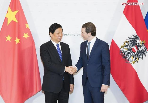 China's top legislator seeks to tap cooperation potentials with Austria.jpg
