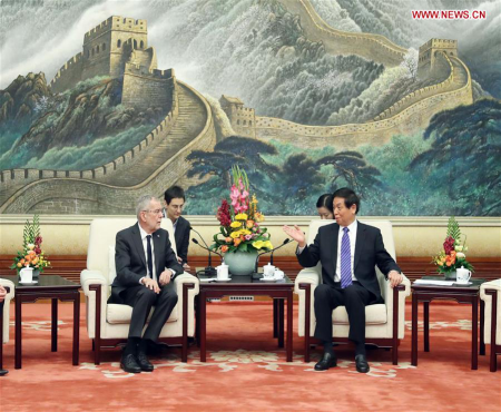 China's top legislator meets Austrian President.png