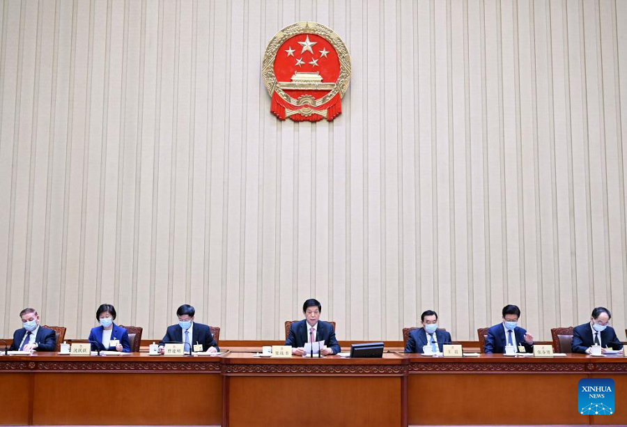 China's top legislature concludes standing committee session1.jpg