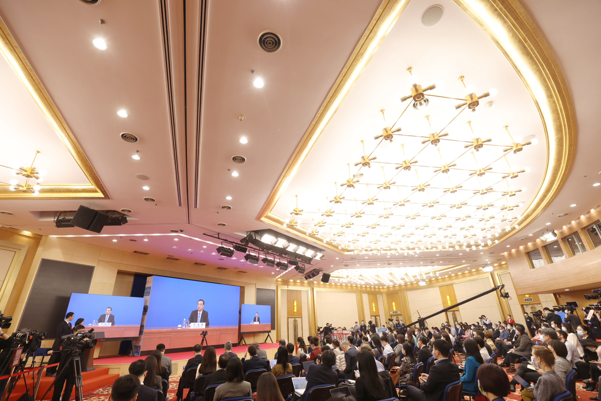 Highlights from Premier Li's news conference6.jpeg