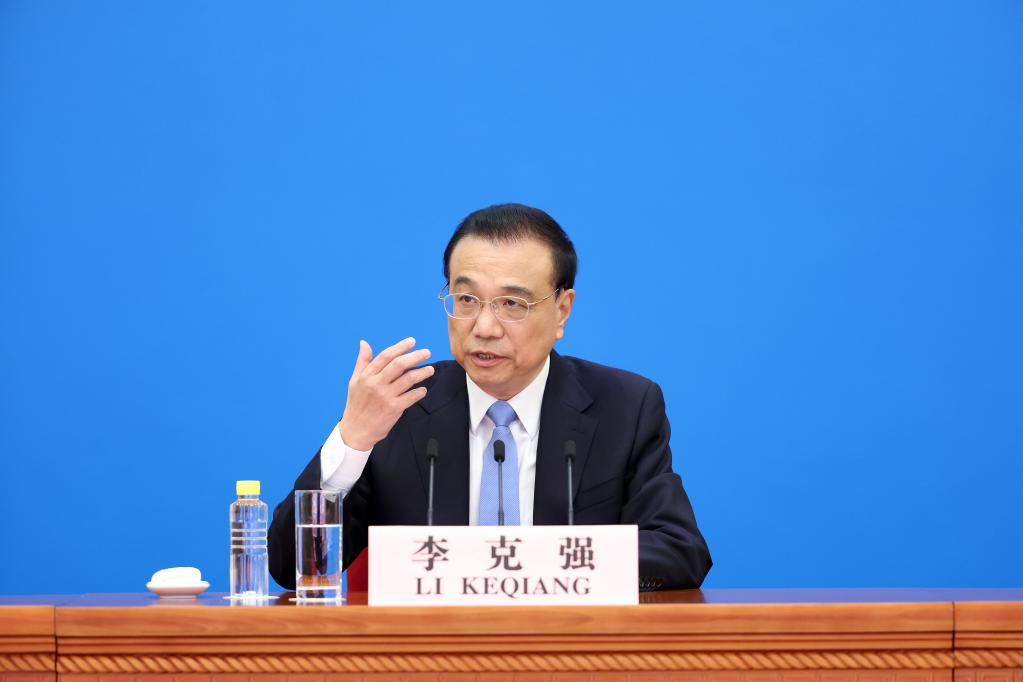 Chinese premier meets press after annual legislative session6.jpg