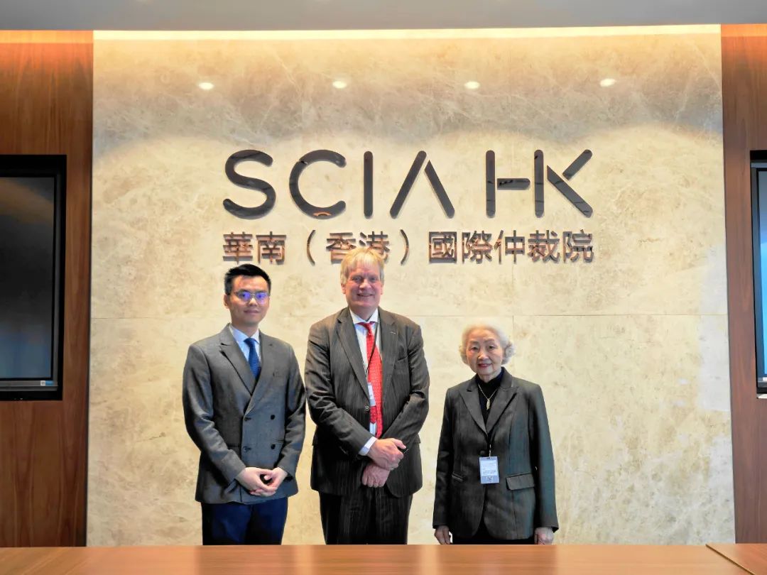 Dr Nicolaas Schrijver Visits SCIAHK