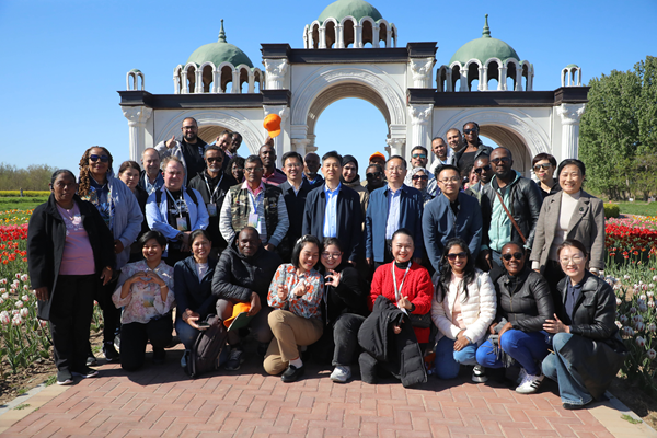 1745834905512044460.png 东营英文网1.png