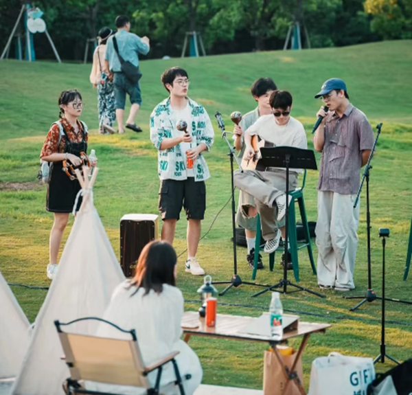 1746003519399000181.png 东营英文网2.png