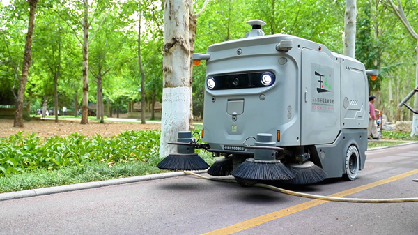 1752481414406003906.png 东营英文网-机器人2.png