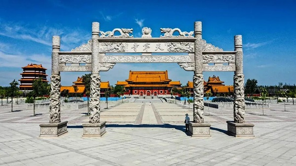 1757925168679088107.jpg 东营英文网1.jpg