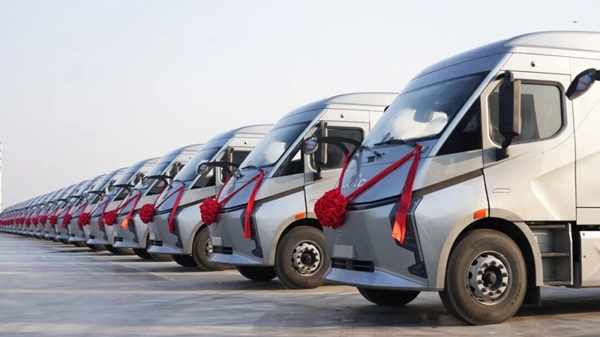 1765359176629094621.jpg 东营英文网1.jpg