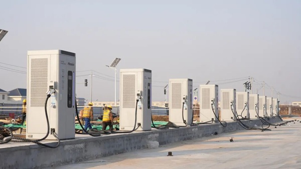 1765443226641012211.jpg 1765359218520074966.jpg