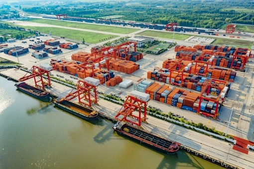 Shandong upgrades ancient canal shipping with smart tech and cleaner ships