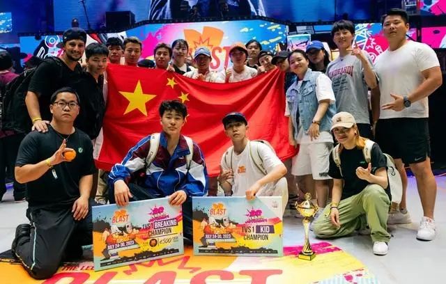 1692082707907086783.jpg e8.jpg