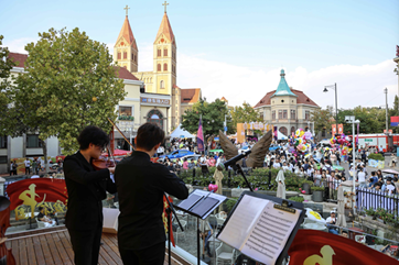 Shinan revives Qingdao's alleys with courtyard festival
