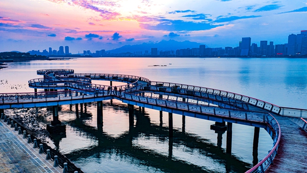 Tangdao Bay wows with stunning sunset views