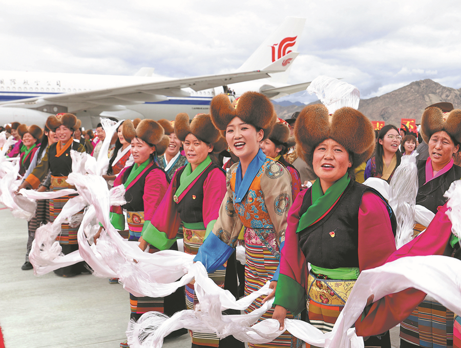 1755745363275039628.png 68a678c4a310851f44b71026.png