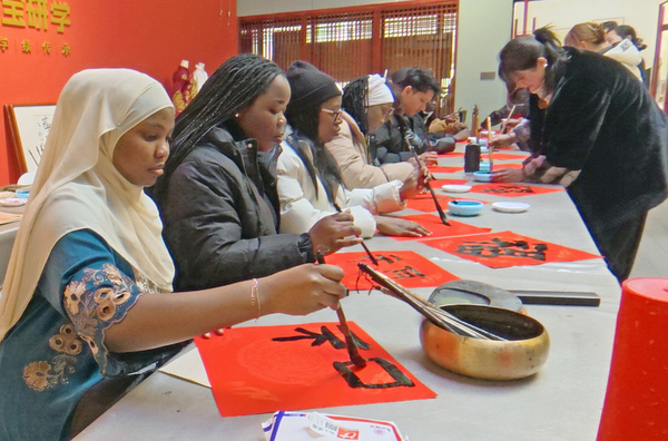 1769586454393088059.jpg imgi_29_8b2bf0f03504408ca76d0a78012abb98.jpg