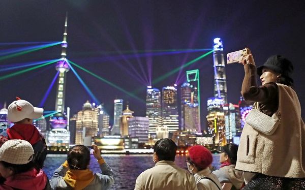 Pudong drives Shanghai toward financial glory