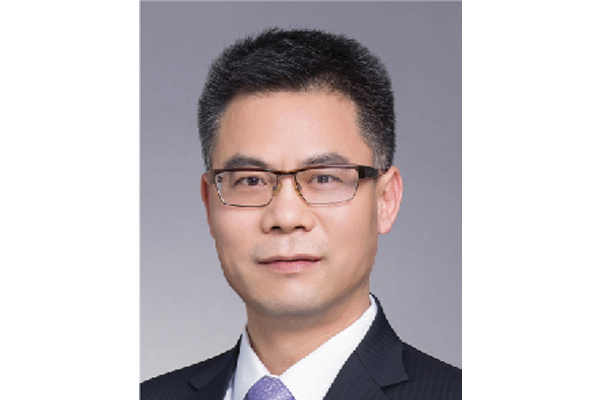 Mr. XU Chunming, Professor at the Shanghai International College of Intellectual Property