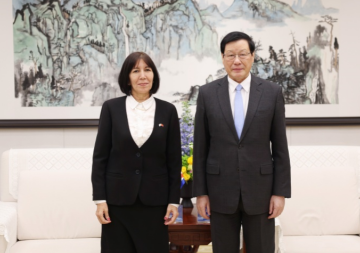 Ying Yong meets with Cuban Deputy Attorney General