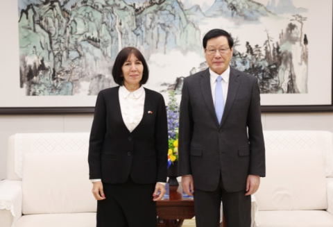 Ying Yong meets with Cuban Deputy Attorney General