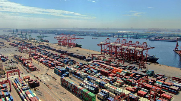 Direct shipping route links China's Tianjin port with northern Europe ...