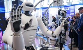 Foreign investors eye AI, robotics opportunities in China