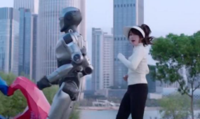 Humanoid robot runs in Shenzhen, China